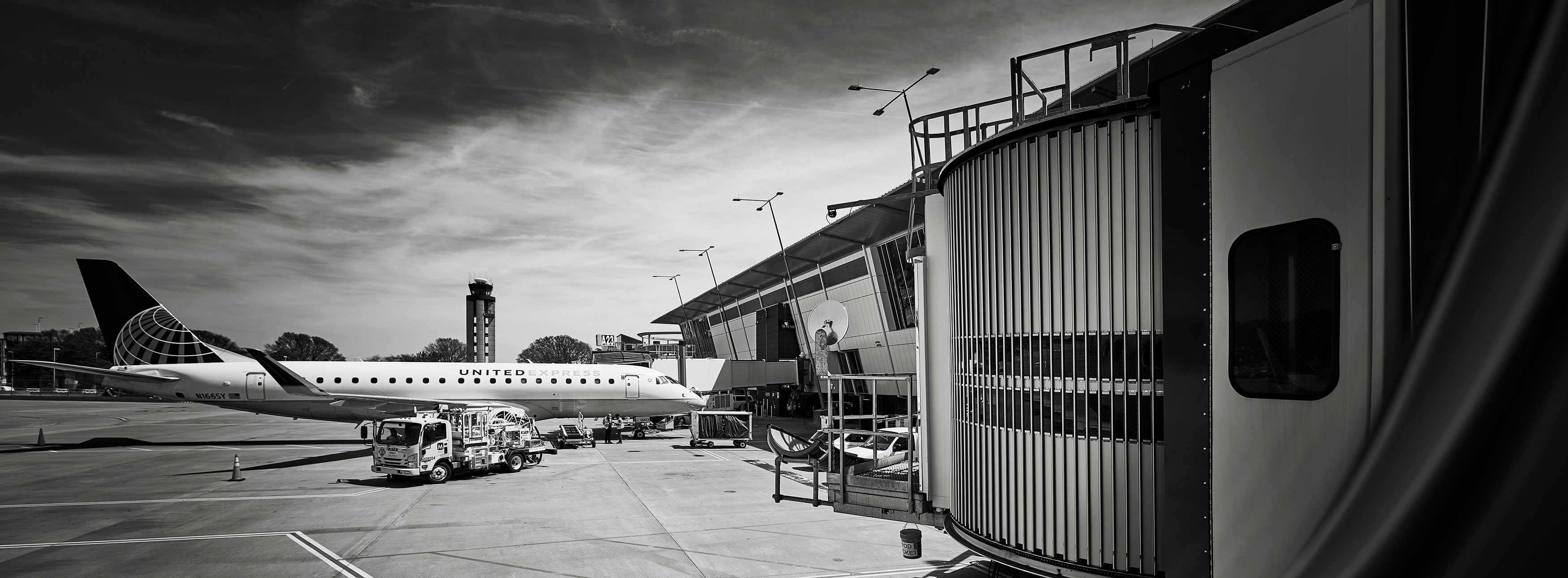 Travel_PANO_GS_202204_M1000483_BW_3500px